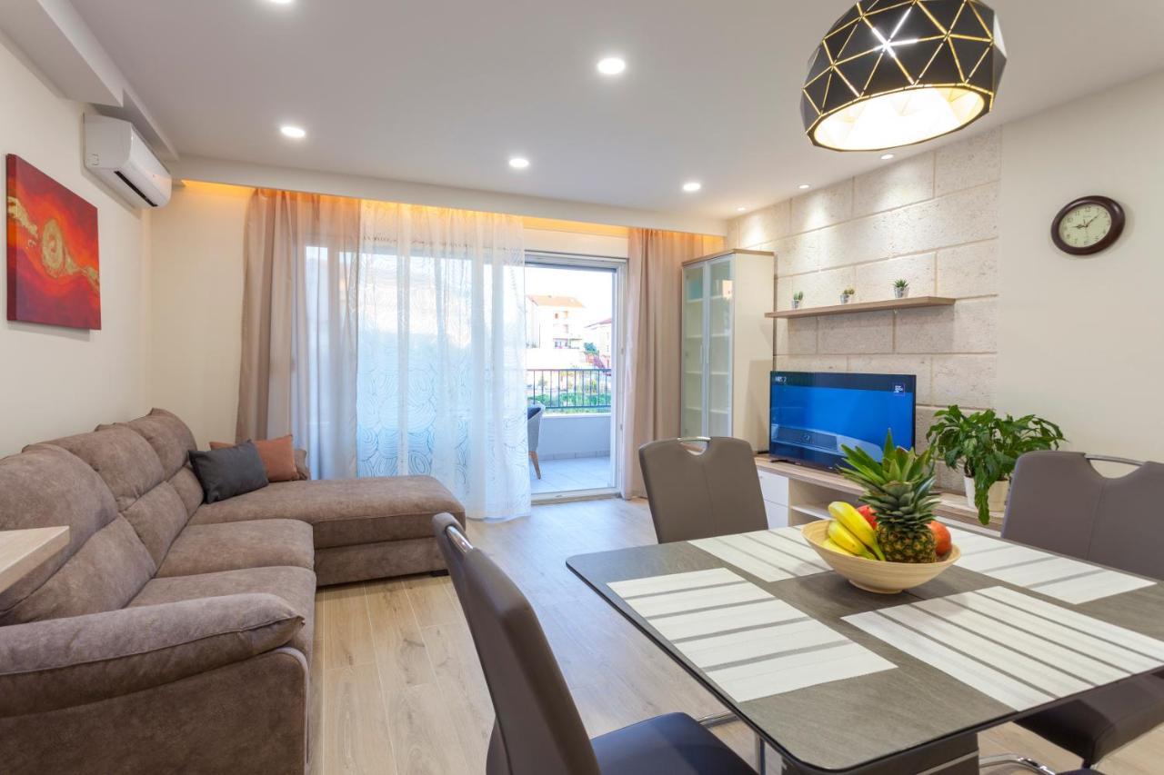 Center New Apartment Krivic Makarska Kültér fotó