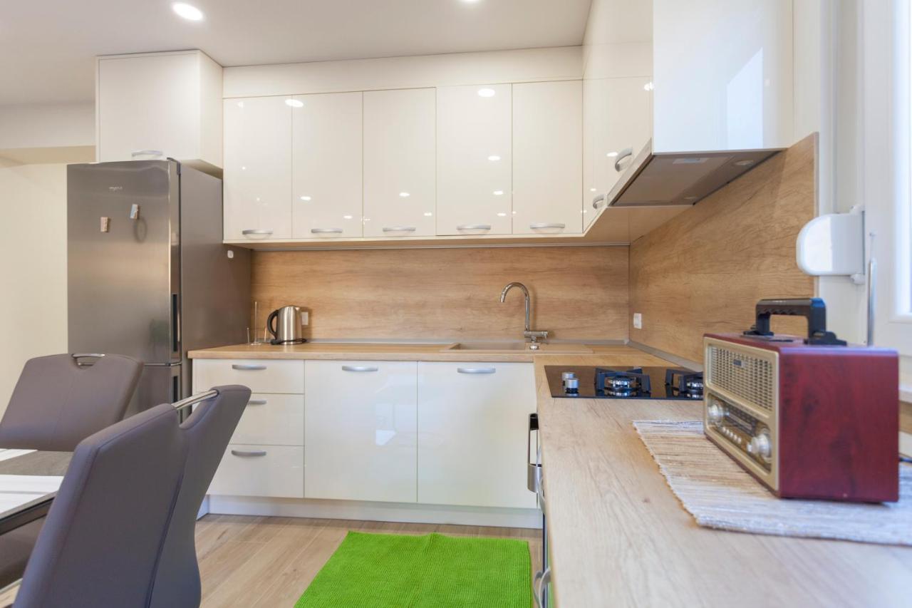 Center New Apartment Krivic Makarska Kültér fotó